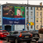 Reklama na Srebrnej w Warszawie