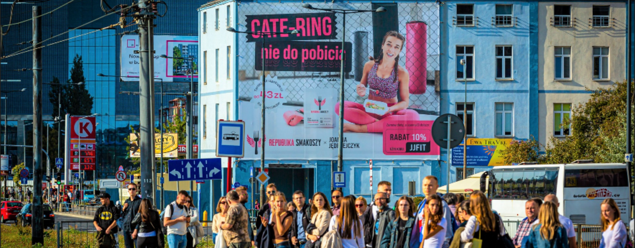 Reklama na Srebrnej w Warszawie